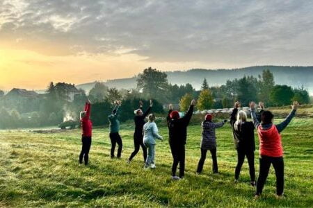 Grupa podczas wczasów odchudzających w Wambierzycach